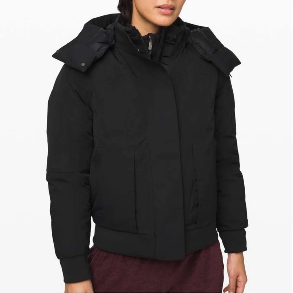 Lululemon NWT Winter Warrior Bomber Parka Women's Black Jacket Size 6